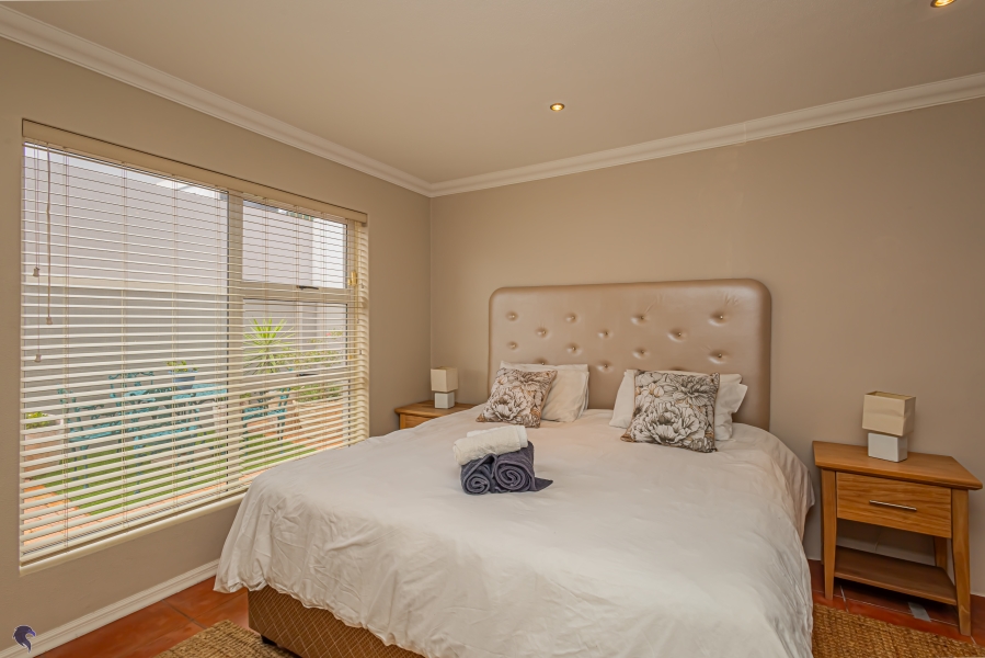 5 Bedroom Property for Sale in Waterfront Western Cape